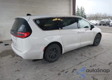 2023 Chrysler Pacifica Touring L from USA, damaged, VIN 2C4RC1BG9PR607321